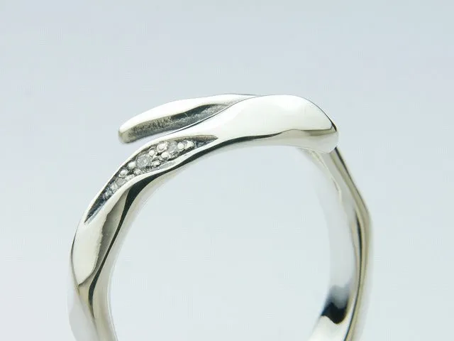 Hammered Snake Ring