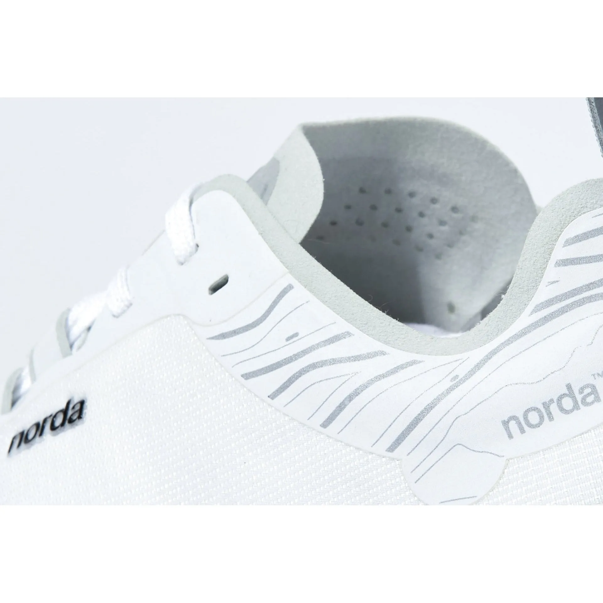 Norda 001 Trail Running Shoe (White Gum)