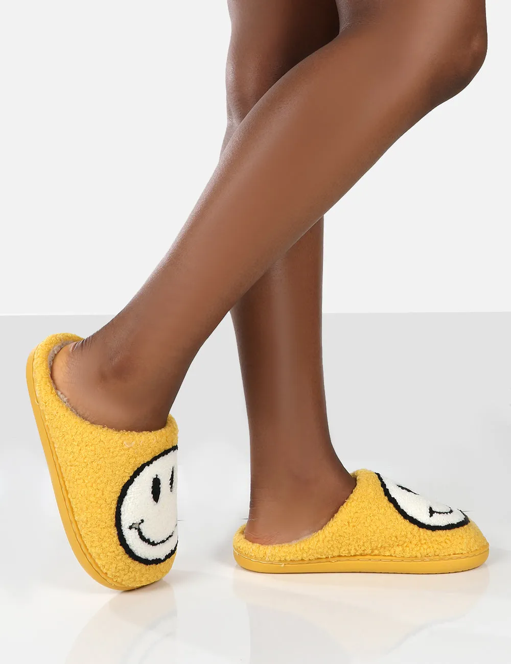 Smile Yellow Printed Smiley Face Slippers